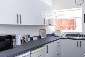 Hotel Cosy Home Near Station, Parking, Netflix, Sleeps 5 cazare Coventry