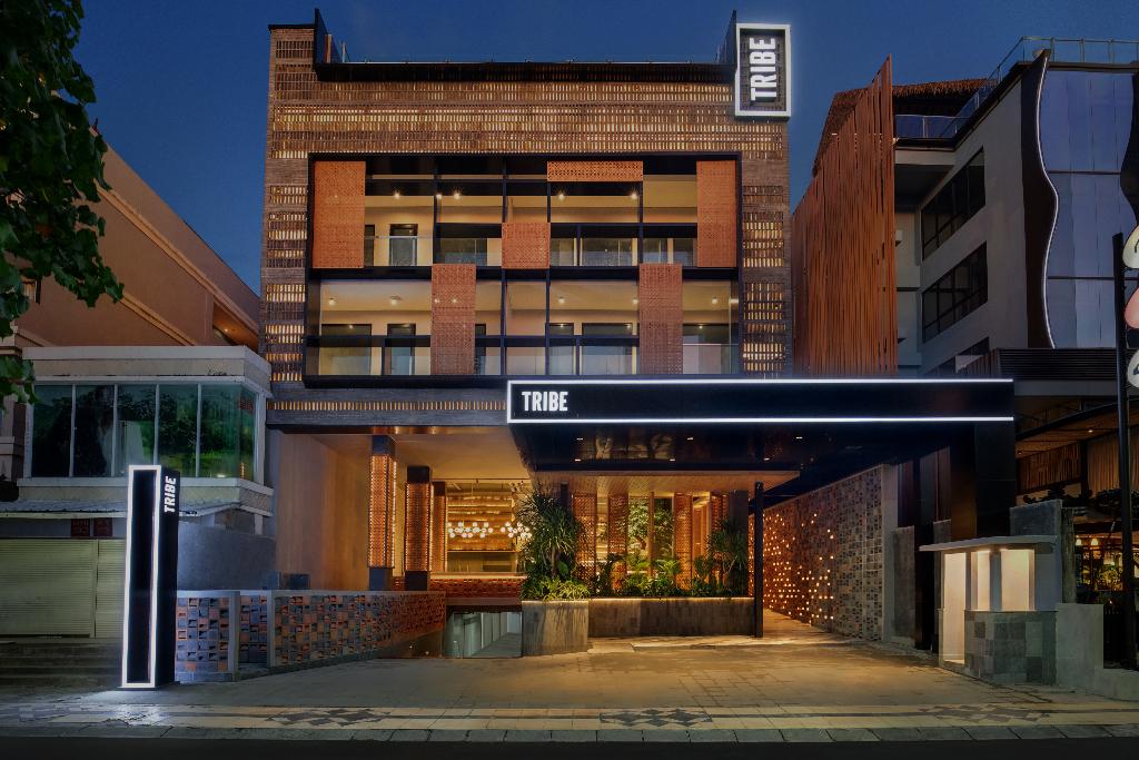 Hotel Tribe Bali Kuta Beach