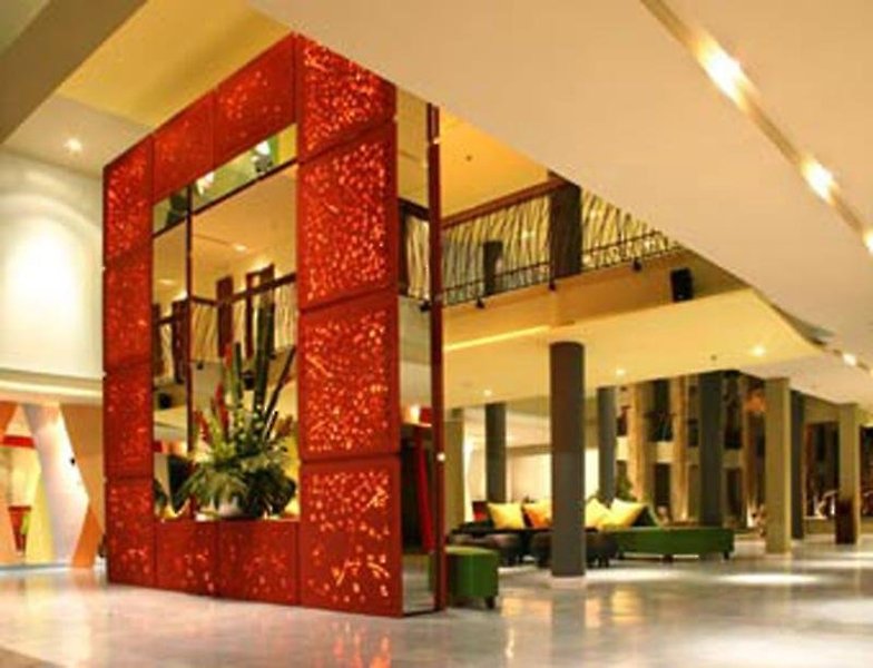 Hotel Ibis Styles Bali Legian