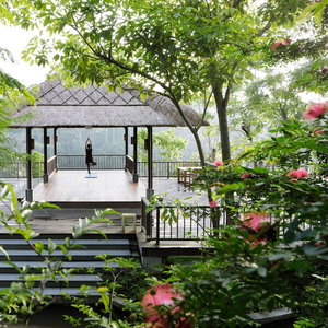 Hotel Hoshinoya Bali cazare Bali