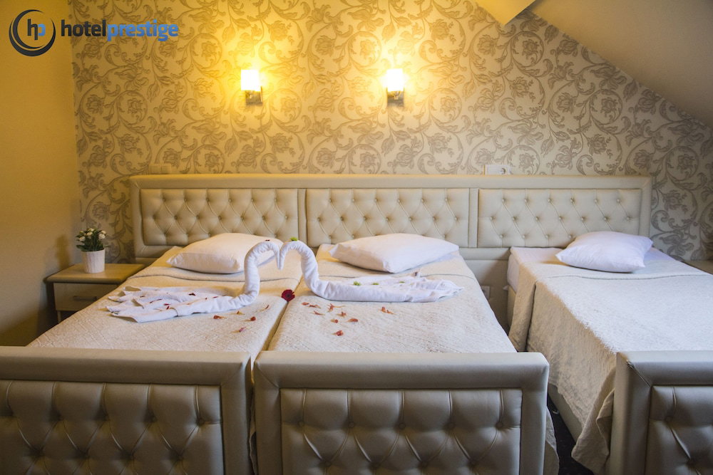Hotel Prestige