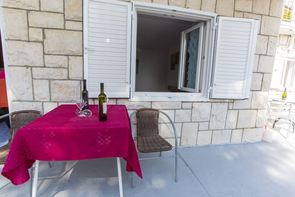 Hotel Apartmani Villa Dvorski