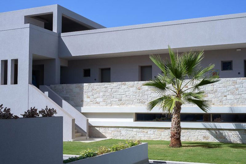 Hotel Castello Boutique Suites By The Sea