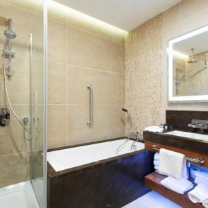 Hotel Legend Hotel Batumi Convention Center And Spa cazare Batumi