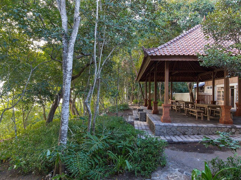 Hotel Menjangan Ecolodge