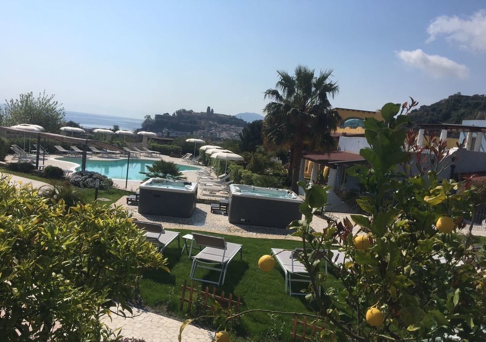 Hotel Bougainville