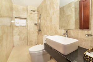 Hotel May Beach Hotel cazare Da Nang