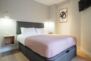 Hotel Limehome Bilbao Tristan De Leguizamon cazare Bilbao