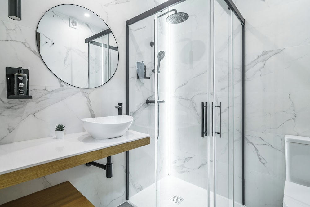 Limehome Bilbao Tristan De Leguizamon