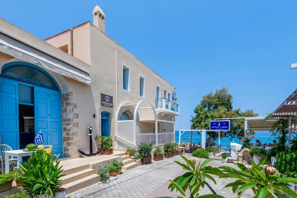 Hotel Captain's House