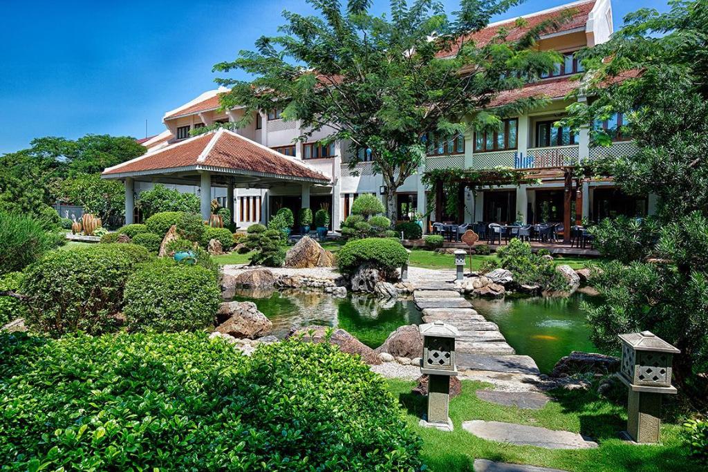 Almanity Hoi An Resort & Spa