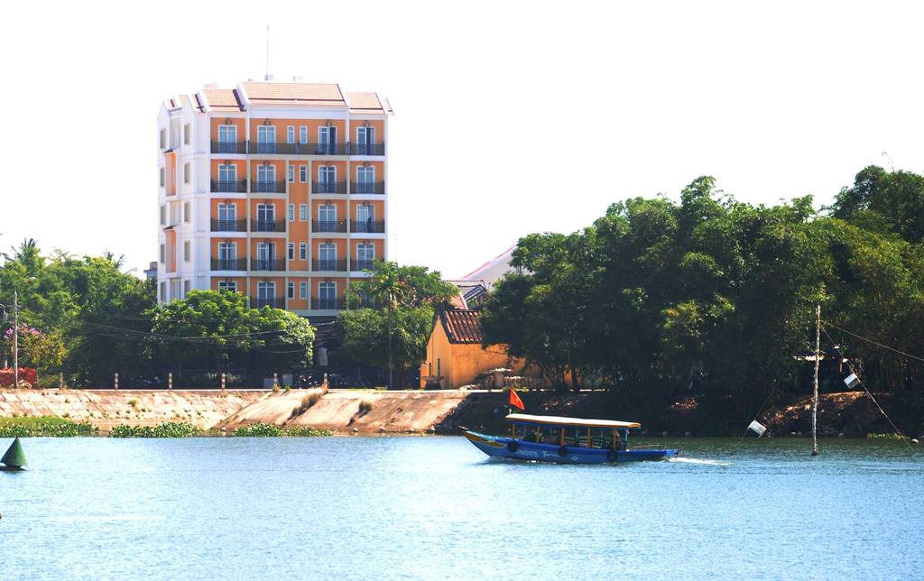 Royal Riverside Hoi An Hotel