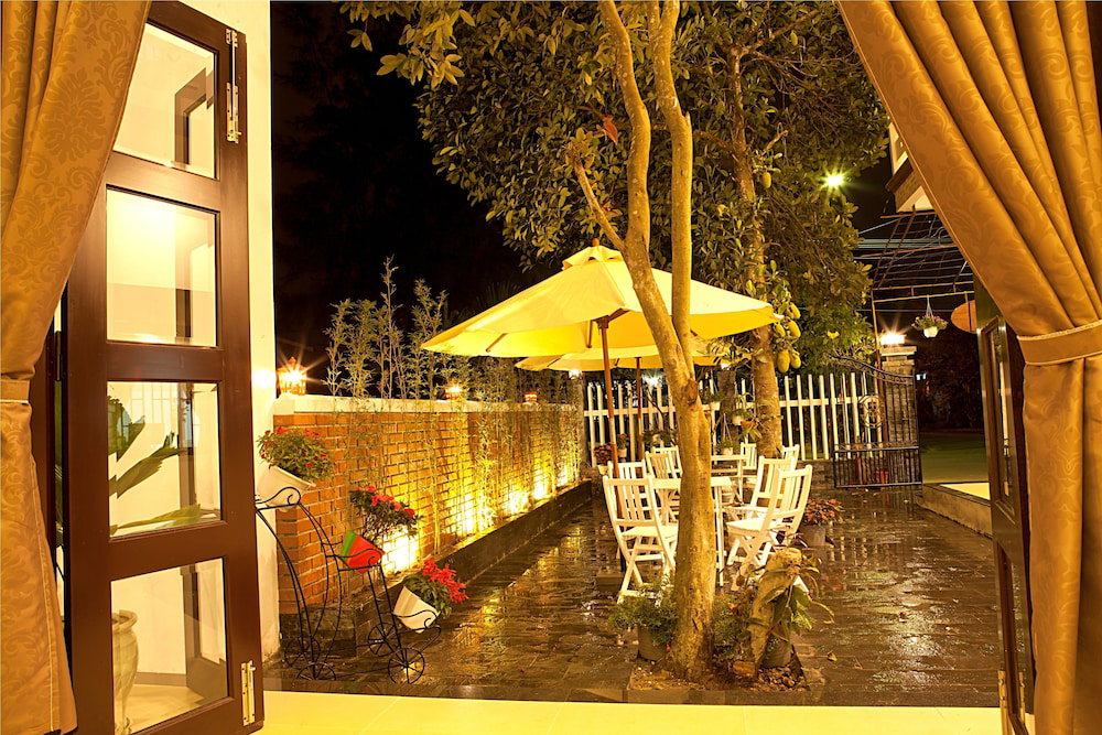 Blue Lake Homestay