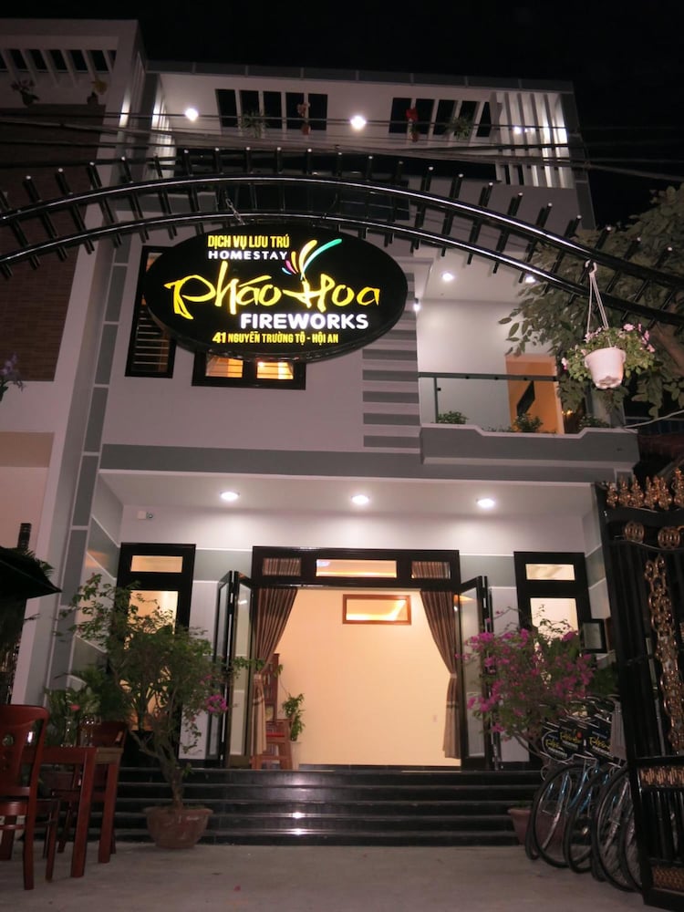 Fireworks Homestay