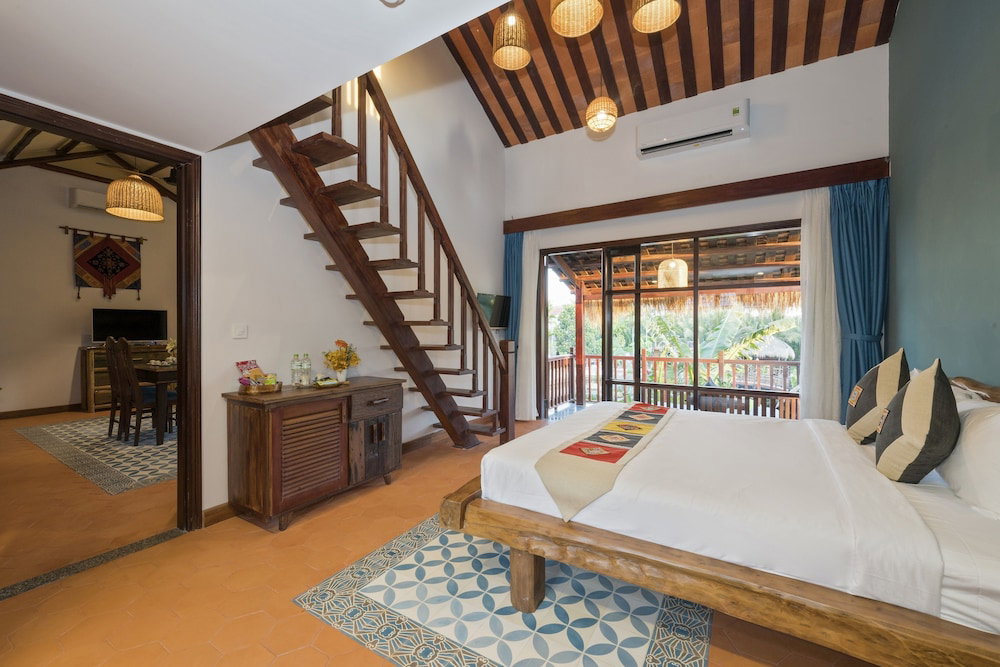 Zest Villas And Spa Hoi An