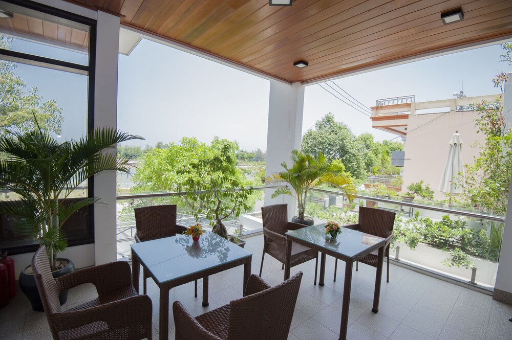 Sun Lake Homestay