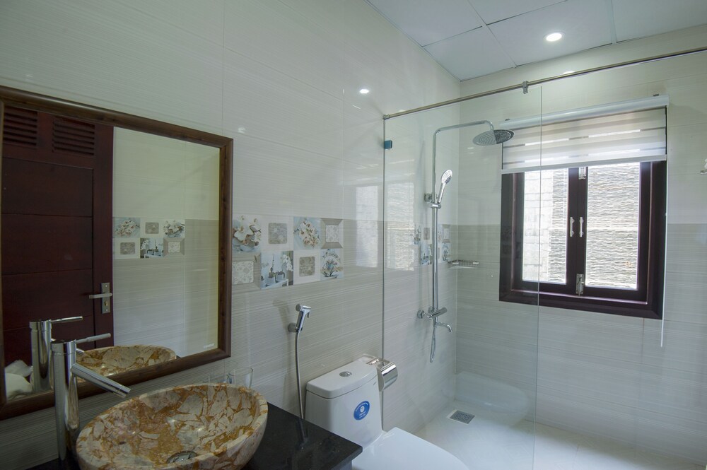 Sun Lake Homestay