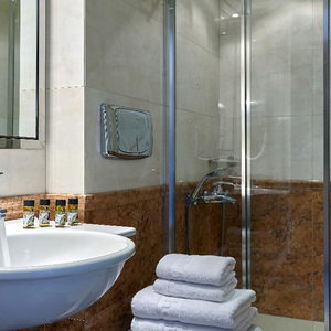 Hotel Atrion cazare Agia Marina