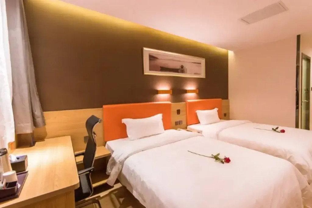 Hotel 7Days Inn ( Beijing Sihui East Metro Station No.1 Branch)