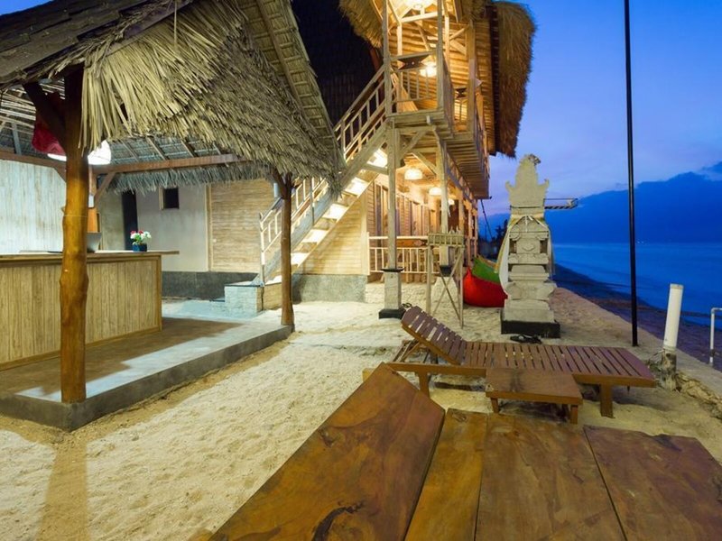 The Dewi Sun Sun Suite