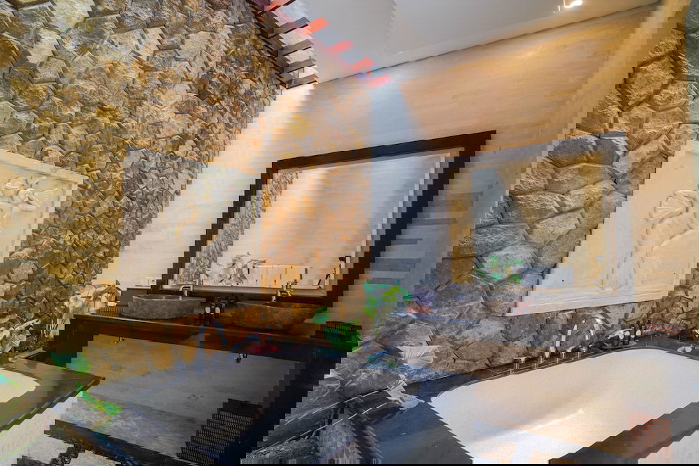 Hotel Giri Bhagawan Villas And Spa