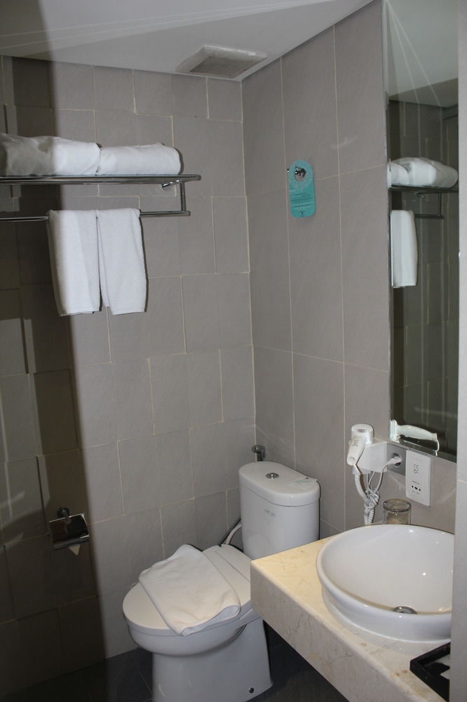Hotel Bedrock