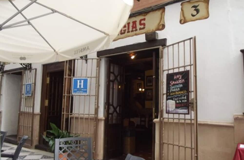 Hotel Hotel Hermanos Macias