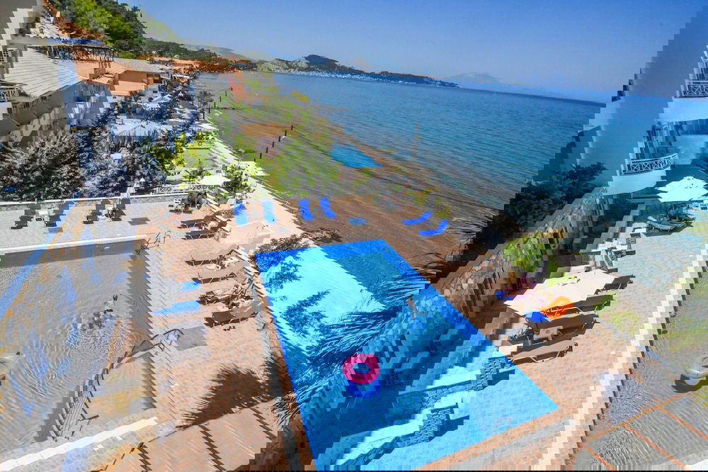 Hotel Nefeli Beach Hotel