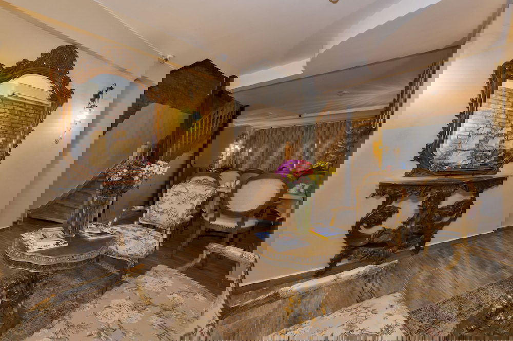 Hotel By Murat Royal Hotel