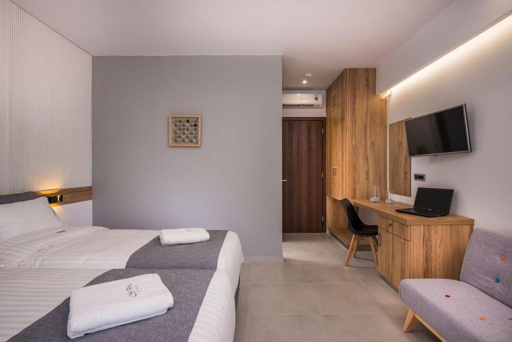 dal travel Central City Hotel