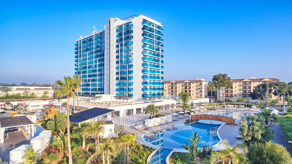 Tonga Tower Design Hotel And Suites