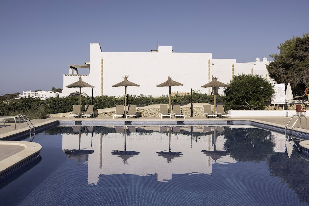 Alua Suites Las Rocas