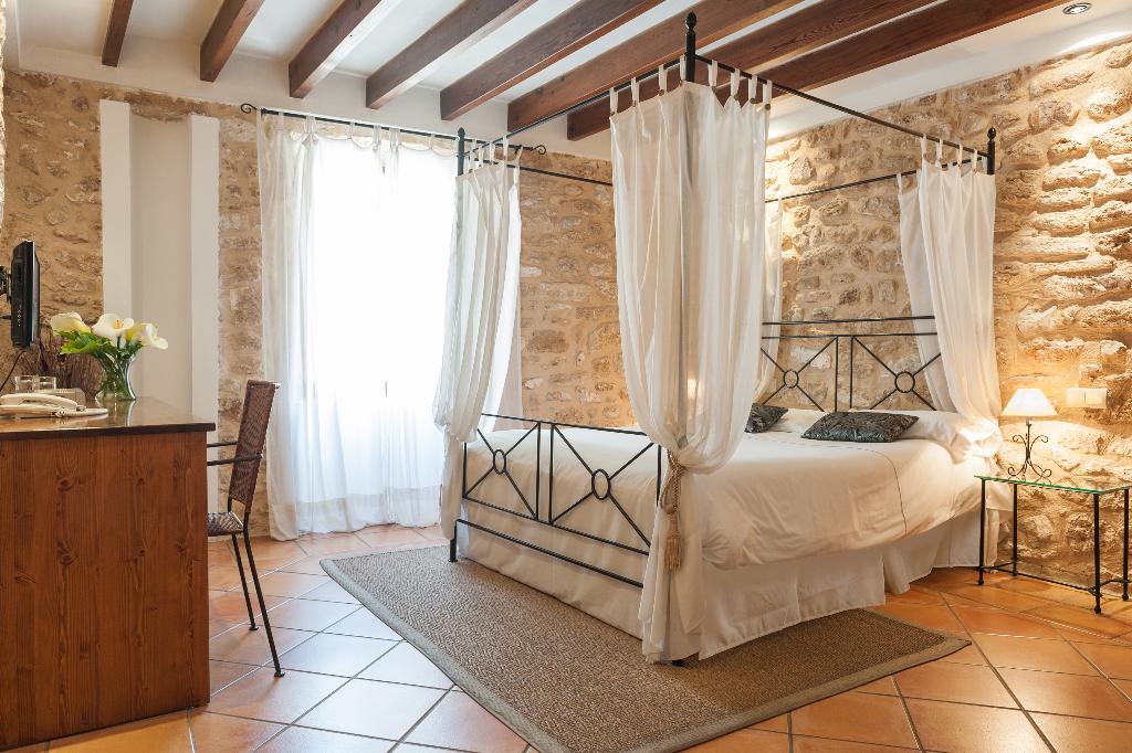 dal travel Can Simo Petit Hotel