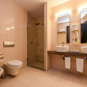 Hotel Sky Hotel cazare Tirana