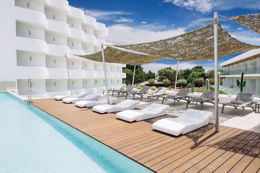 dal travel Inturotel Cala Esmeralda Beach Hotel