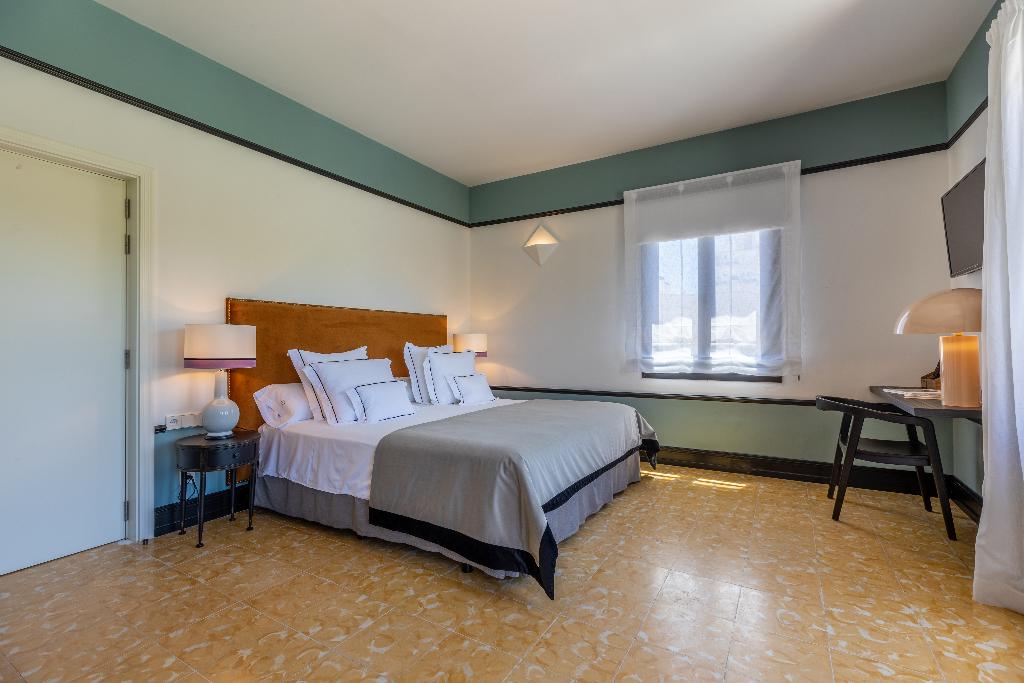 dal travel Hostal Borras