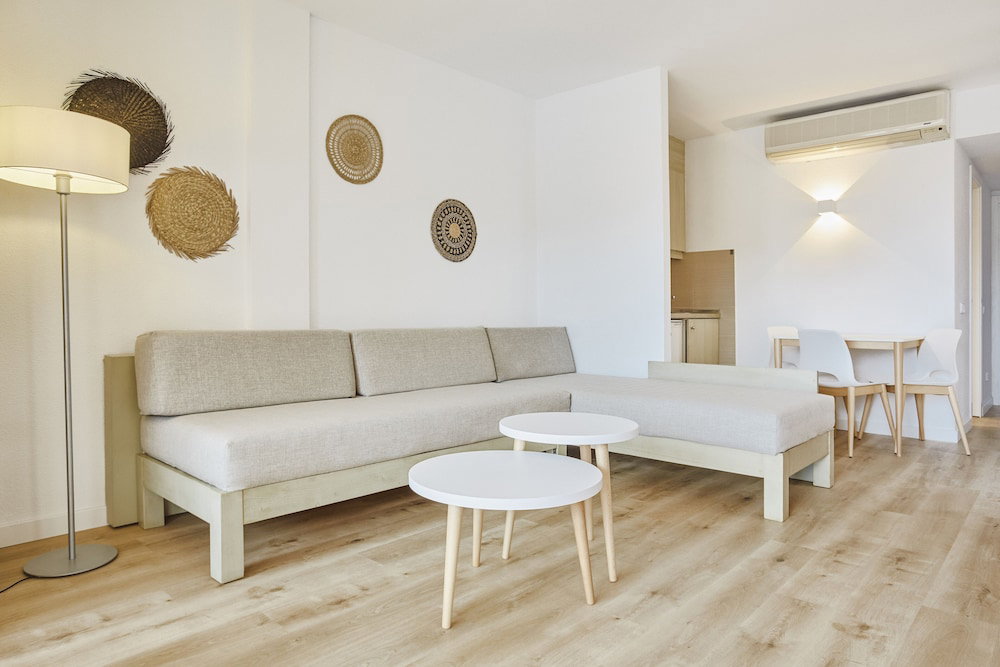 dal travel Universal Don Camilo Villas