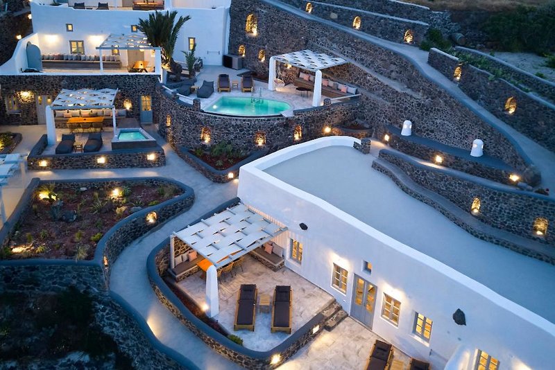 El Verano Suites