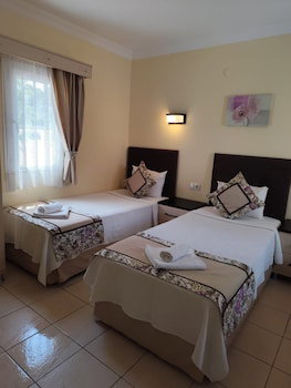 Canna Garden Hotel