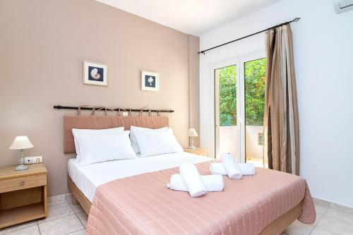 dal travel Aptera Beach Apartment