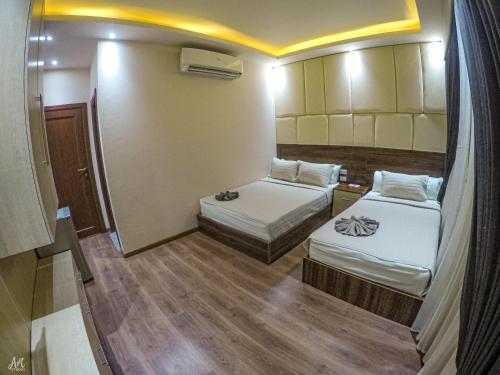 Hotel City Hotel