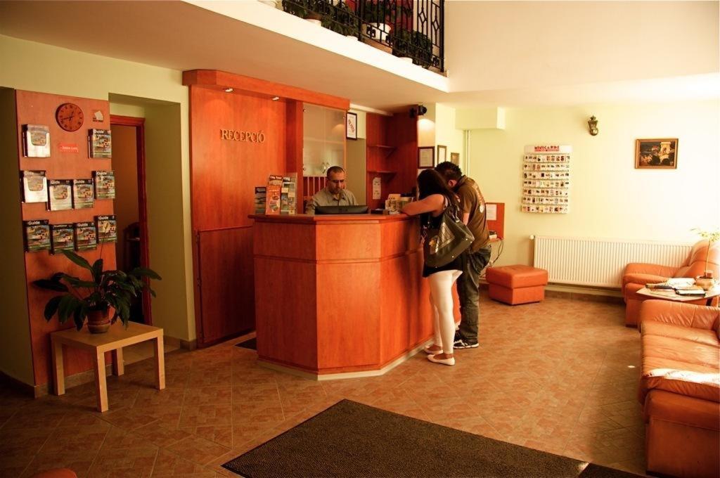 Hotel Central Green Hotel