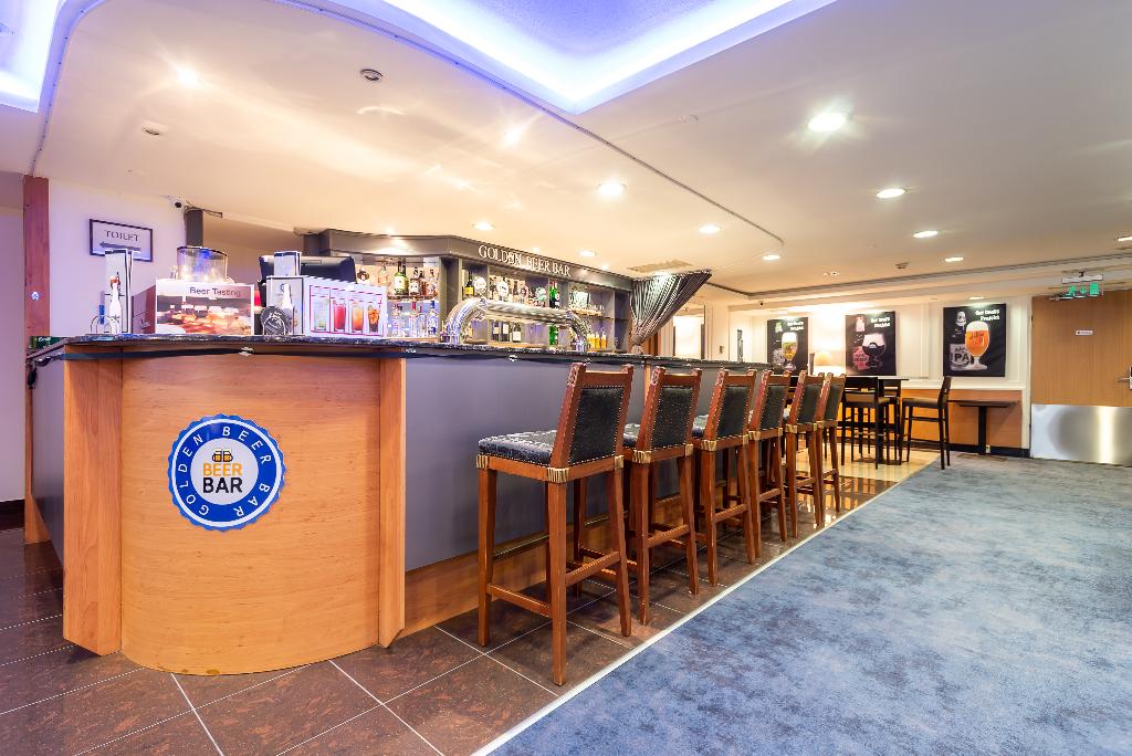 Golden Park Hotel