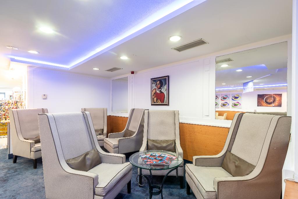 Golden Park Hotel