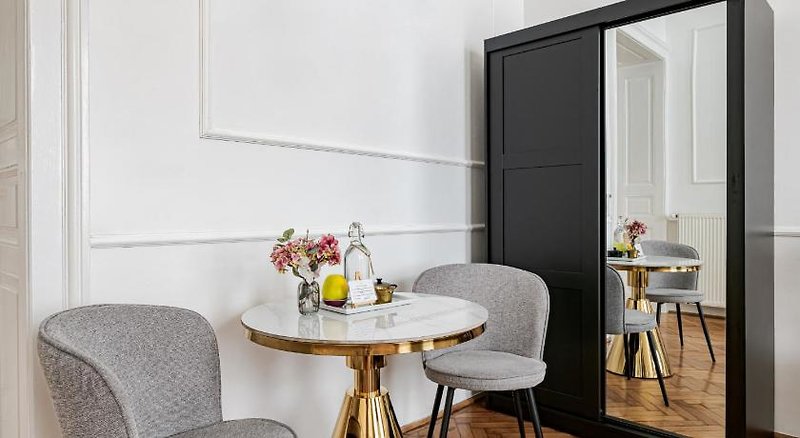 House Beletage