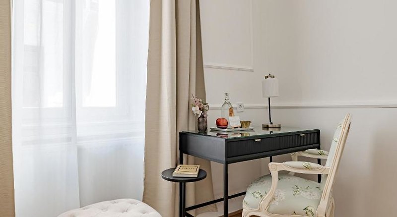 House Beletage