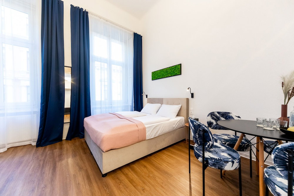 Hotel Adagio Downtown Minihotel