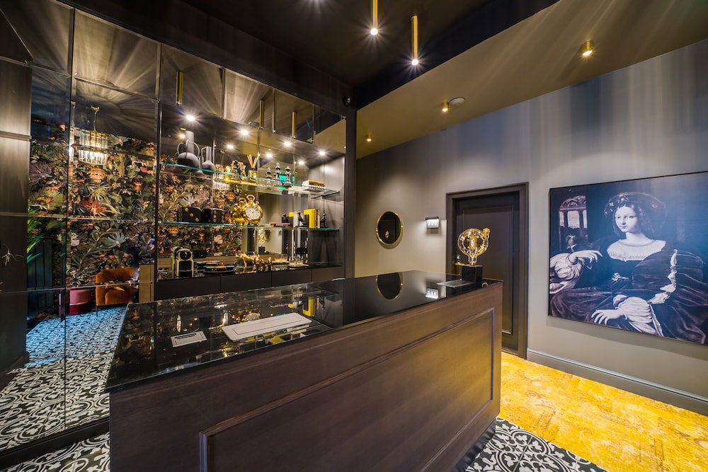 Leo Boutique Rooms