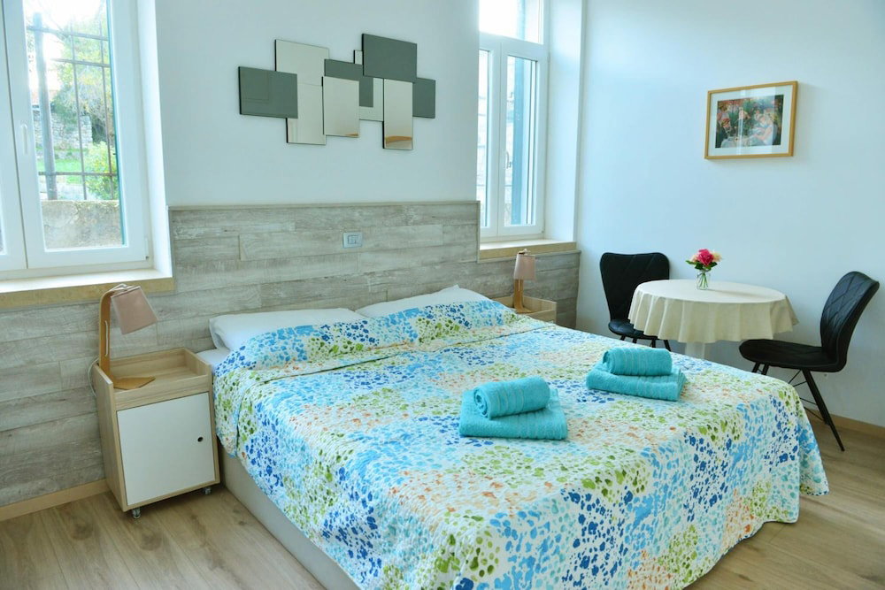Hotel Studio Rose On Rokova Street -