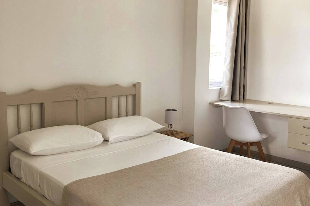 Hotel La Peninsule - Town Apartment In Curepipe